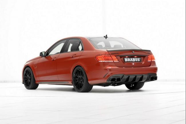 Brabus degoupille la classe e avec un monstre de 850 ch 