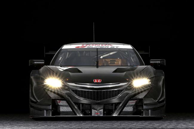 Super gt la nouvelle honda nsx gt arrive sur la grille de depart 