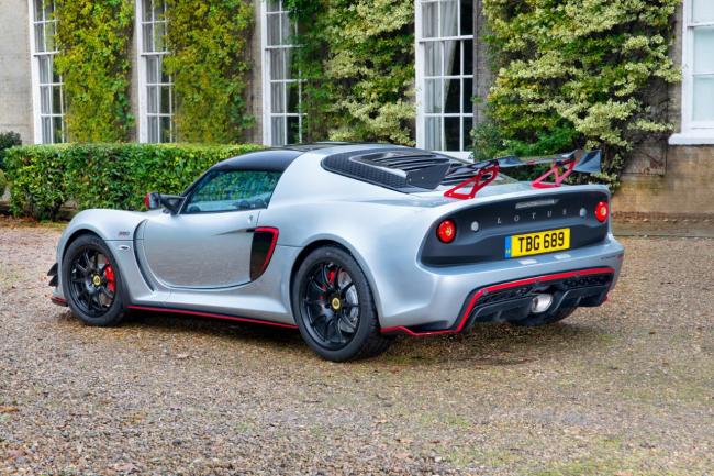 Lotus exige sport 380 plus puissante et plus extreme 