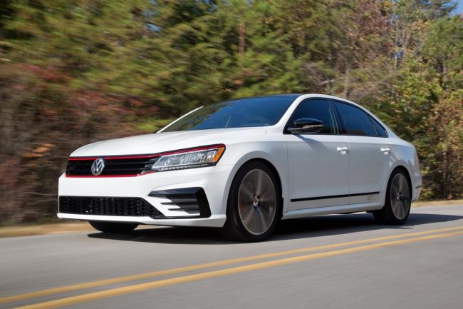 Salon los angeles 2017 volkswagen passat gt concept 