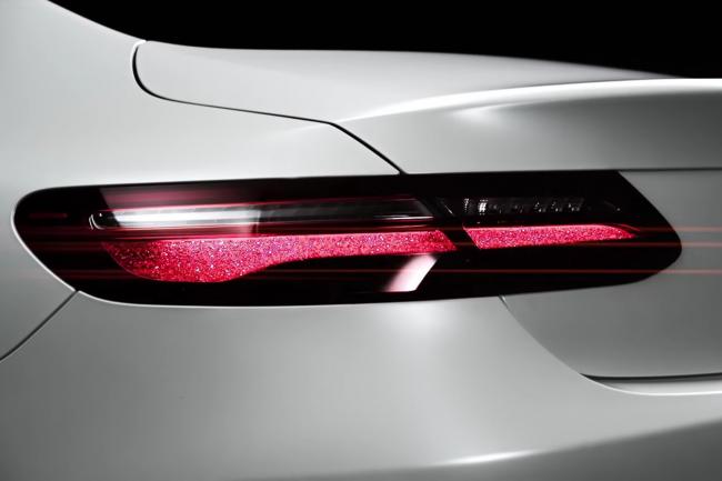 Mercedes classe e coupe le teaser et la fuite avant la presentation 