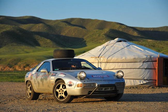 Tour du monde en porsche 928 gt 34nbsp491 km en six mois 