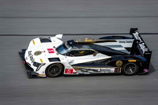 Cadillac signe un double aux 24 heures de daytona 