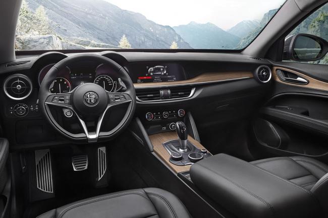 Alfa romeo stelvio first edition les commandes du suv sont ouvertes 