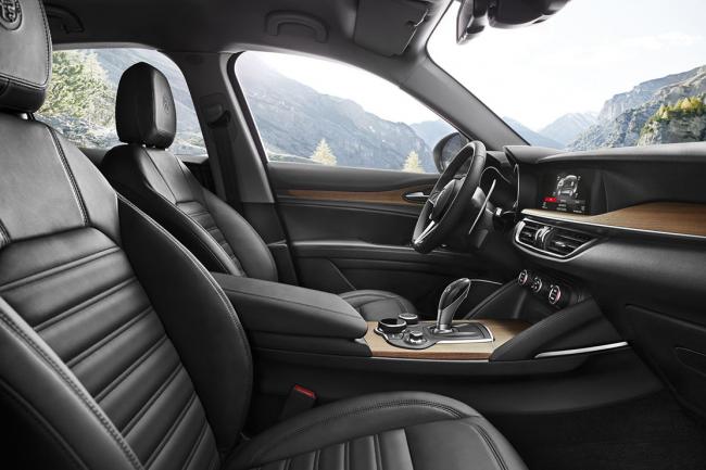 Alfa romeo stelvio first edition les commandes du suv sont ouvertes 