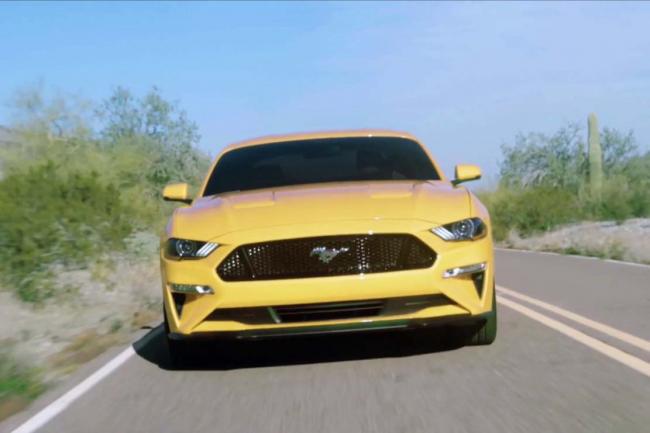 La ford mustang restylee prend la fuite 