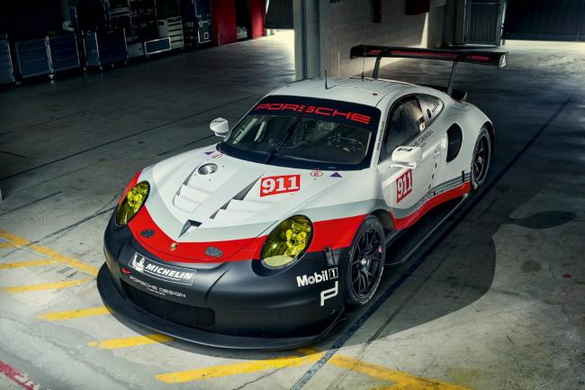 Porsche 911 rsr vers une impossible declinaison pour la route 