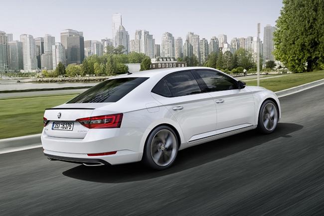 La Skoda Superb Sportline disponible à partir de 34 690 euros