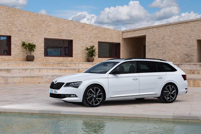 La Skoda Superb Sportline disponible à partir de 34 690 euros