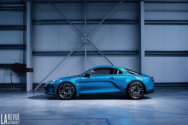 Alpine a110 on sait enfin presque tout 