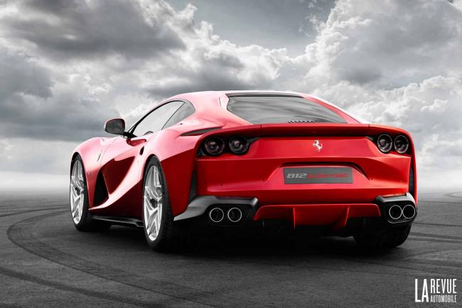 Ferrari 812 superfast la plus rapide de ferrari 