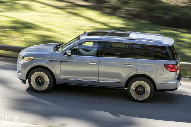 Lincoln navigator pour traverser les usa a sept 