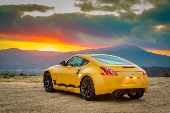 Nissan 370z heritage edition pour les 50 ans des z 