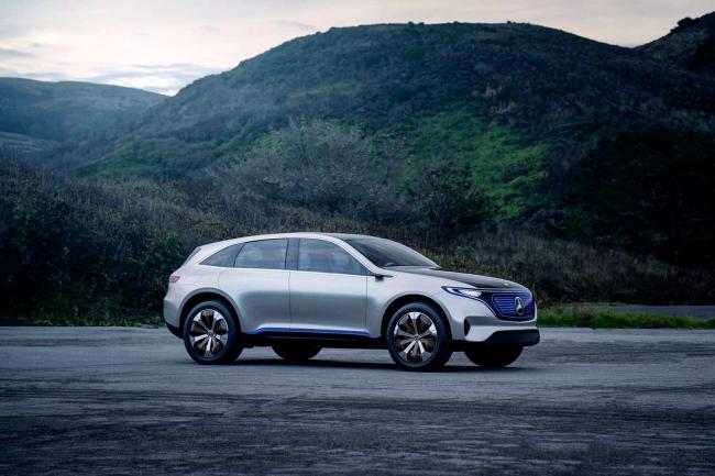 Mercedes devrait presenter une compacte electrique a francfort 