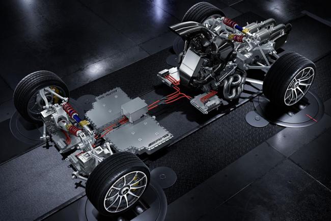 Mercedes AMG Project One : un v6 1.6 litre hybride de 1 000 ch