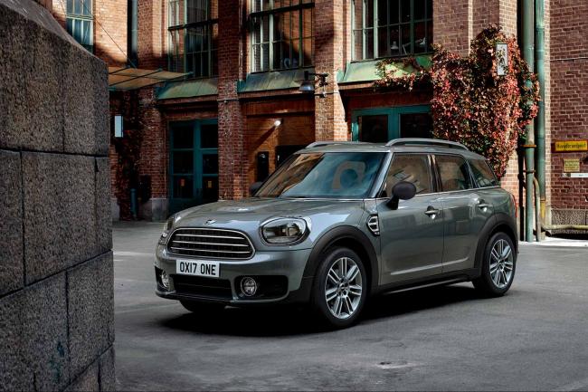 Mini countryman one et one dnbsp lentree de gamme debarque 