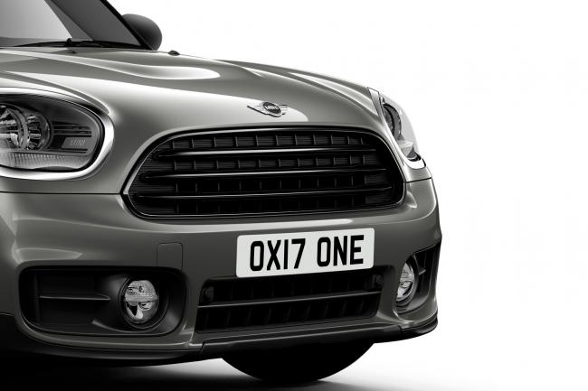 Mini countryman one et one dnbsp lentree de gamme debarque 