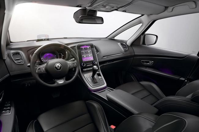 Renault Scenic : prix et équipement de la finition Initiale Paris