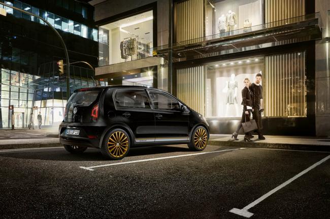 La volkswagen up special bug rend hommage a la coccinelle 