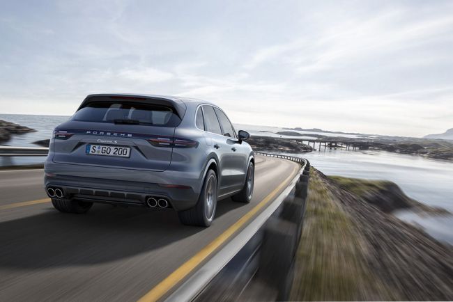 Porsche cayenne on prend le meme et on recommence 