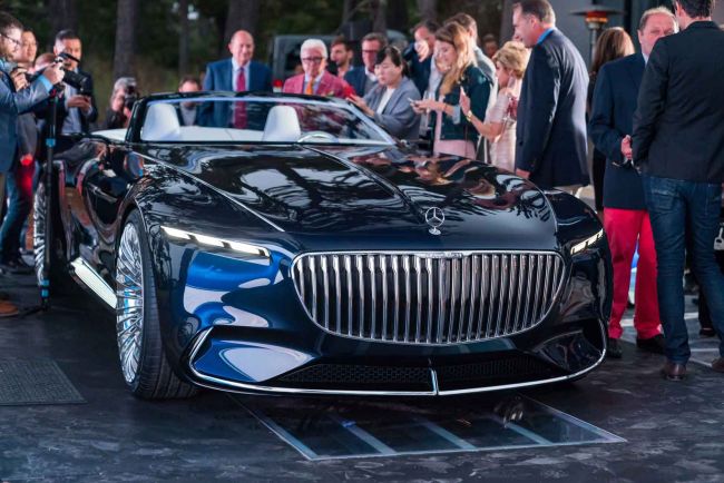 Vision mercedes maybach 6 cabriolet retour vers le futur 