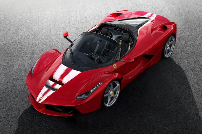 Le derniere ferrari laferrari aperta vendue pour 8 3 millions d euros 