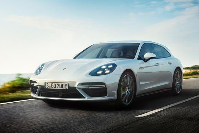 Porsche panamera turbo s e hybrid sport turismo c est tout 