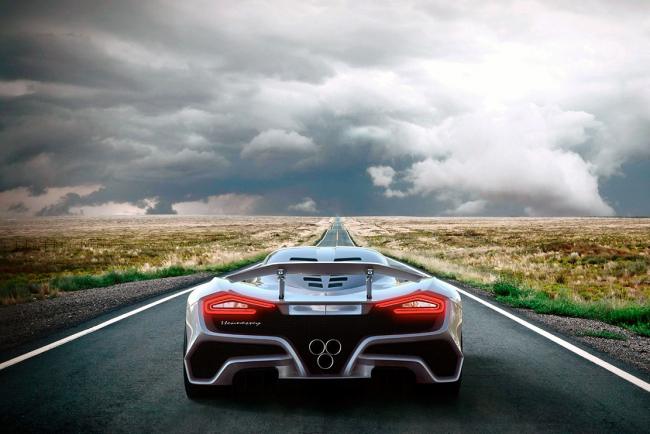 Hennessey venom f5 un habitacle depouille 