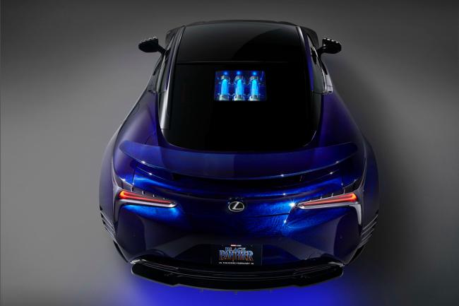 Lexus lc black panther pour se prendre pour un superheros 