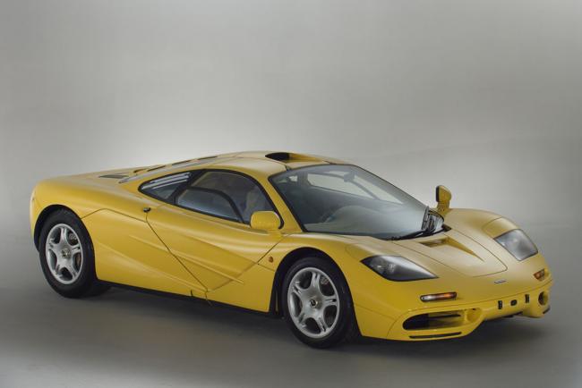 Une mclaren f1 n affichant que 239 km est a vendre 