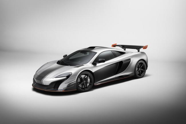 Mclaren mso r ne pouvant se decider il commande les deux 