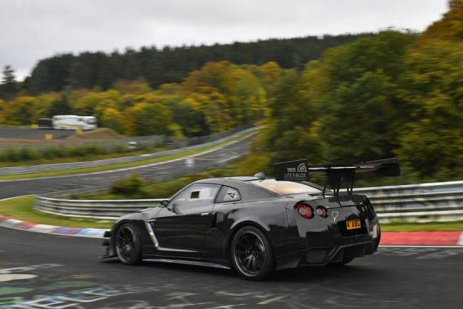 Litchfield va chasser un record au nurb avec une nissan gt r modifiee 