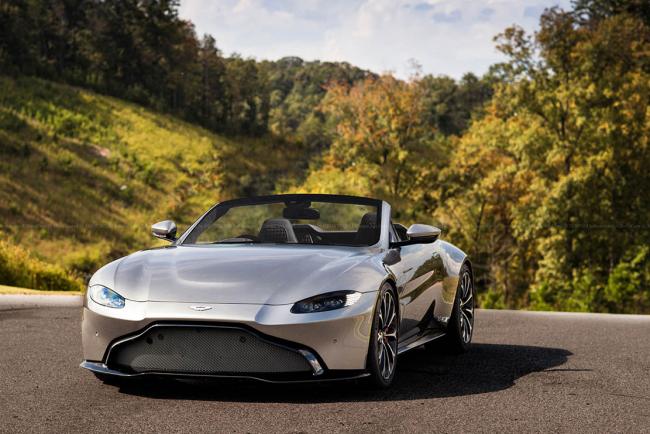 L aston martin vantage volante deja anticipee virtuellement 