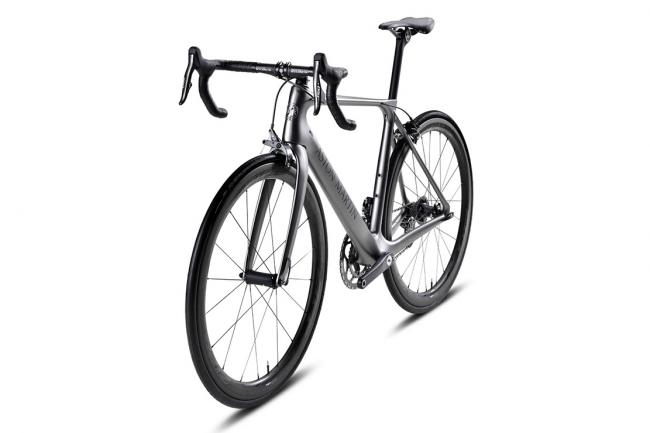 Aston martin le velo storck fascernario 3 