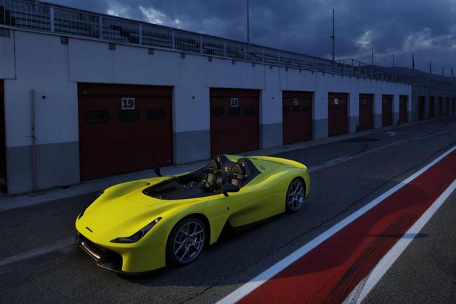 Dallara stradale la sportive avec 2 14 kg ch 