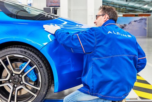 Alpine A110 : début de la production à Dieppe