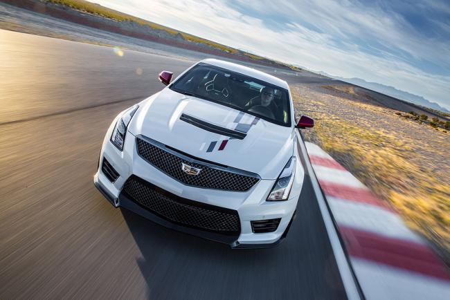 Cadillac ats v et cts v championship edition pour feter la victoire 