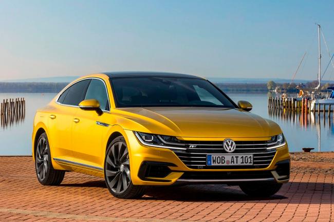 Volkswagen Arteon R : en approche