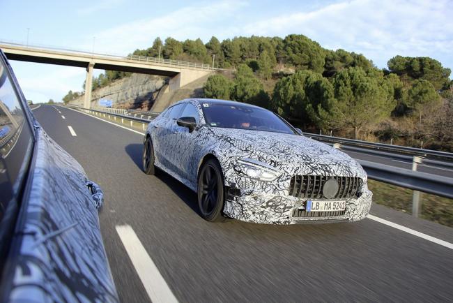 Mercedes AMG GT4 : elle arrive au salon de Genève