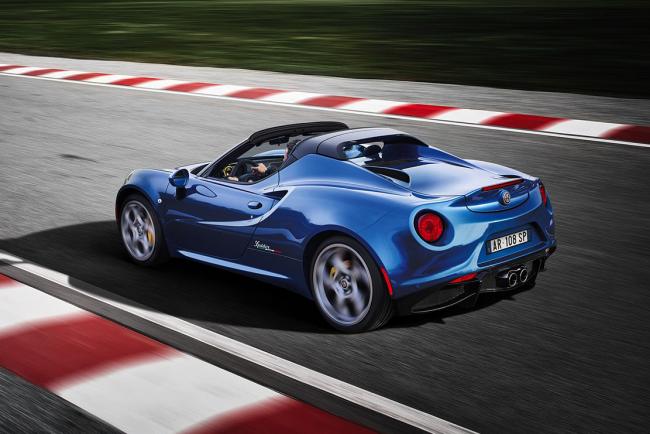 Alfa Romeo 4C Competizione et Italia : un peu plus de style