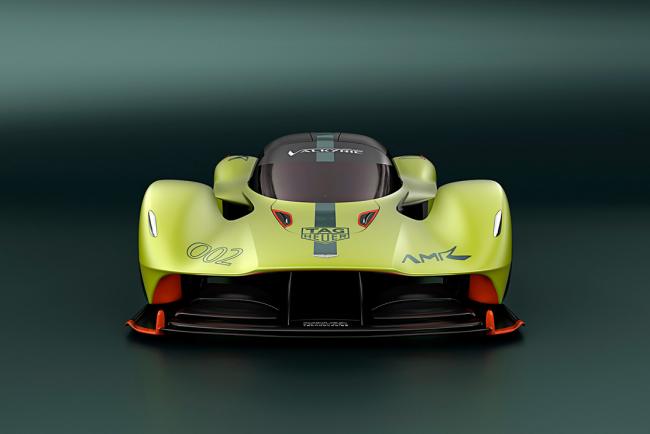 Aston martin valkyrie amr pro une bete de piste 