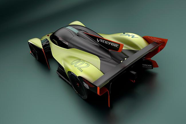 Aston martin valkyrie amr pro une bete de piste 