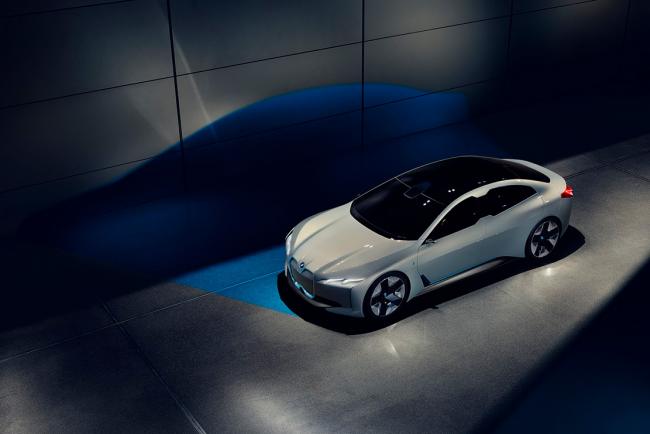 Bmw i4 la berline electrique dici 2025 