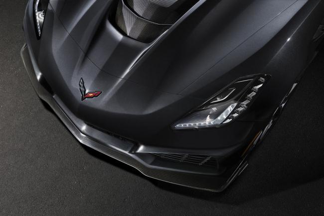 Corvette c7 zr1 un 0 100 km h en 2 85 secondes et 337 km h en v max 