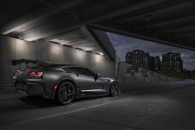 Corvette c7 zr1 un 0 100 km h en 2 85 secondes et 337 km h en v max 