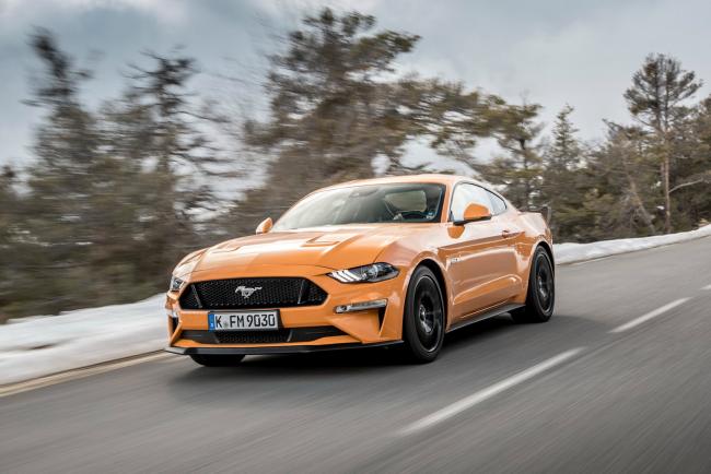 Ford mustang 2018 simple mise a jour 