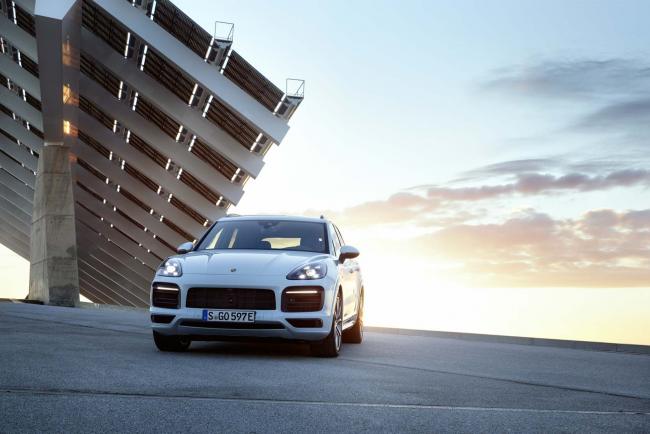 Porsche cayenne e hybrid la version rechargeable de 462 ch 