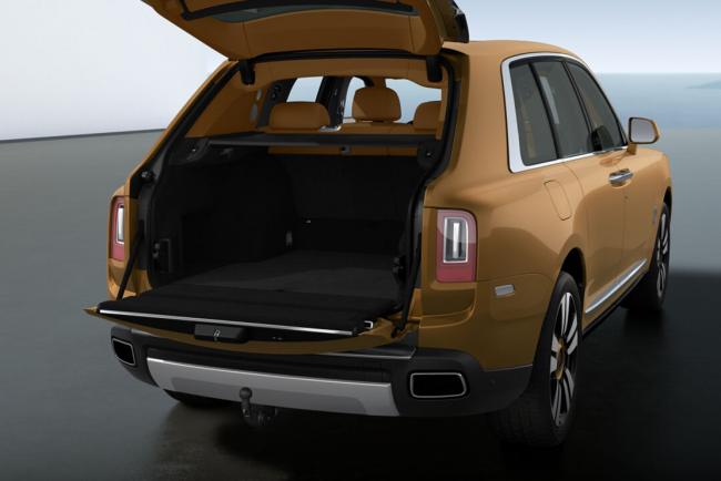 Rolls royce cullinan la premiere rolls avec un attelage 