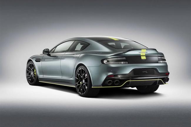 Aston martin rapide amr elle enfile le survetement 