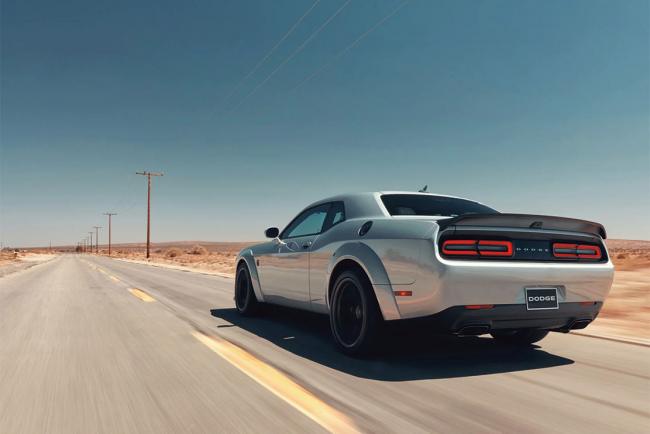 Dodge challenger 2019 une hellcat redeye de 808 ch 